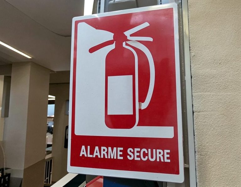 Panneau extincteur Alarme Secure